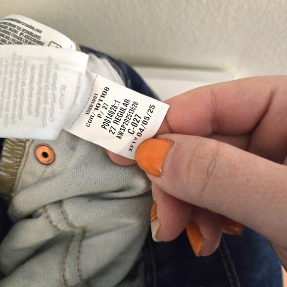 Abercrombie & Fitch The '90s Relaxed High Rise Jeans Dark Wash 27 4 - Picture 9 of 9